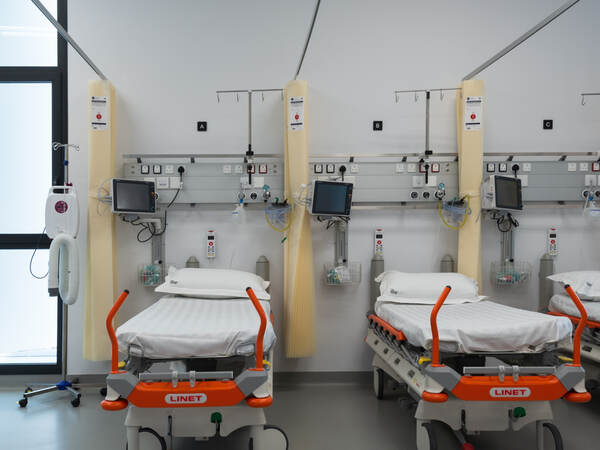 Recovery and patient rooms