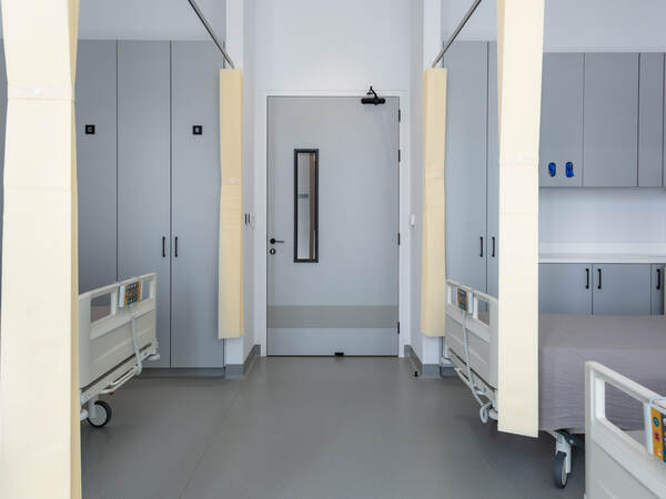 Recovery and patient rooms