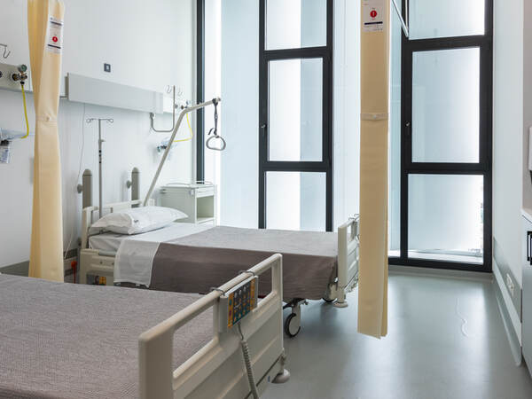 Recovery and patient rooms