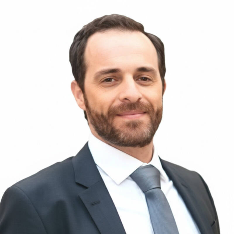 Dr. Anagiotos Giorgios plastic surgeon